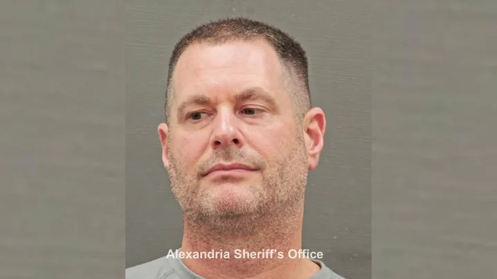 Former CIA officer pleads guilty in gold bars case, admits to defrauding government of nearly $200M