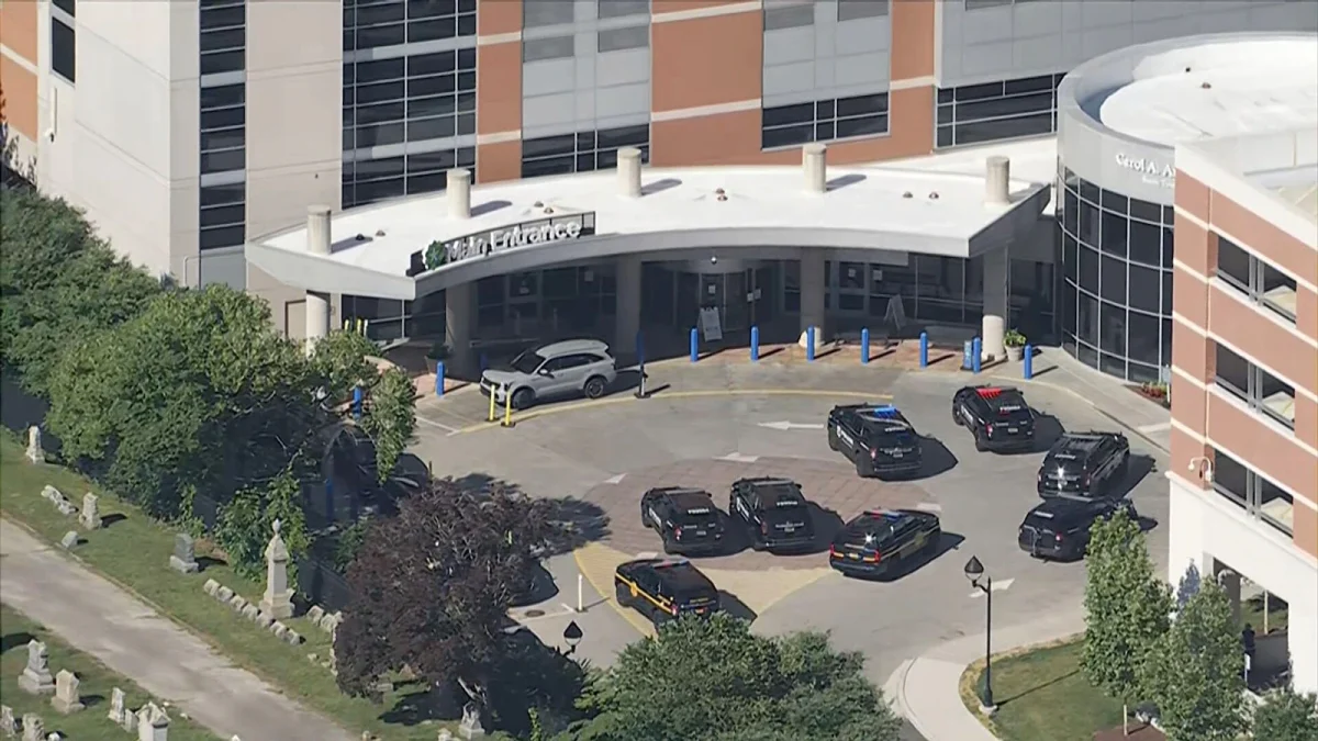 hospital-shooting-ht-jt-260616_1781645431085_hpMain_16x9