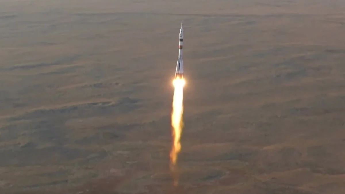 rocket-launch-rt-jt-260714_1784043245882_hpMain_16x9