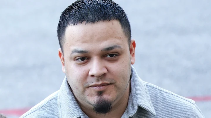 DOJ asks appeals court to reinstate human smuggling case against Kilmar Abrego Garcia