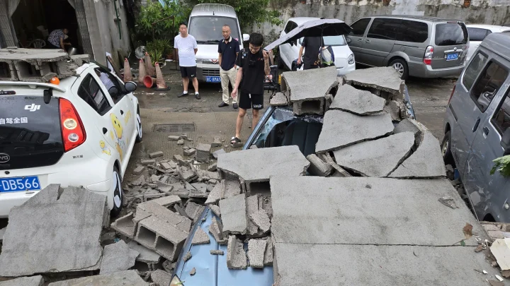 Tropical storm causes some flooding in eastern China