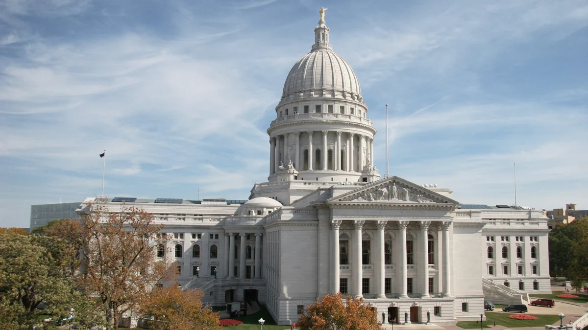 wisconsin-as-gmh-260710_1783705134485_hpMain_16x9