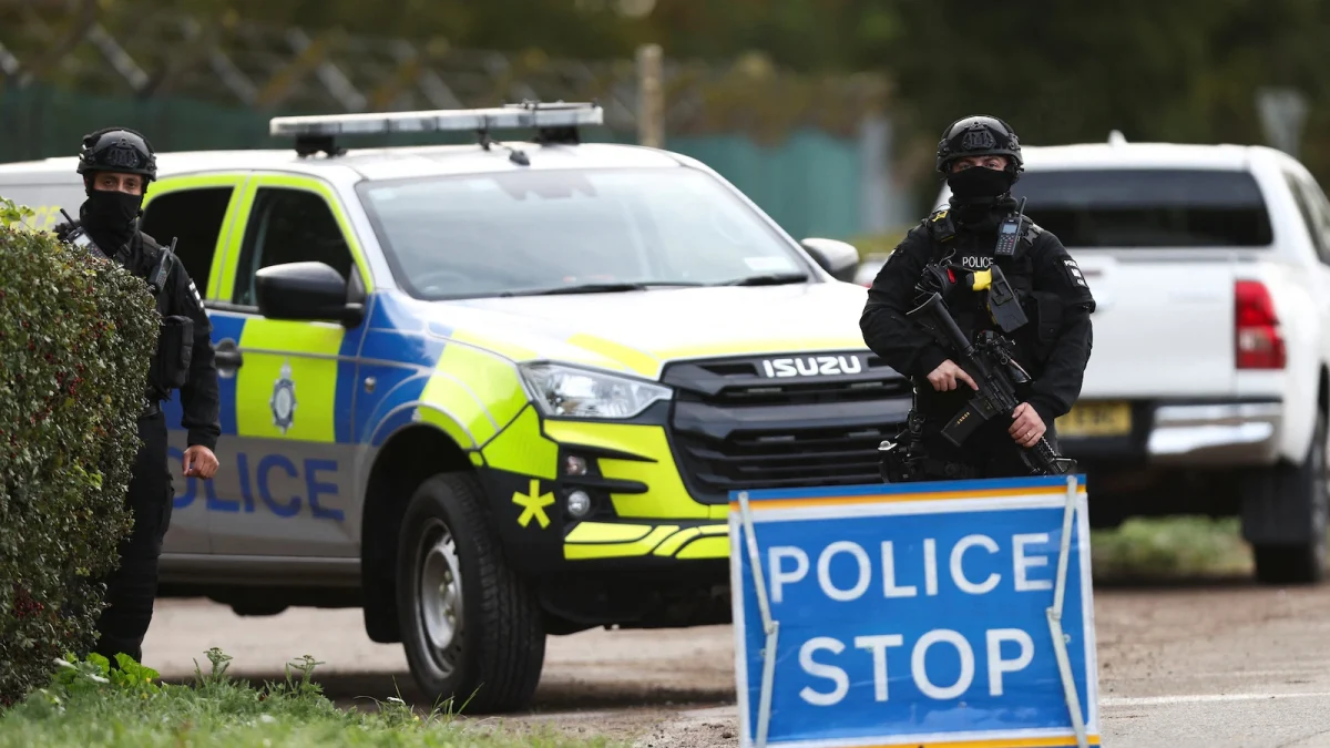 Tipster in RAF Fairford plot had ‘partial picture,’ British minister says amid probe