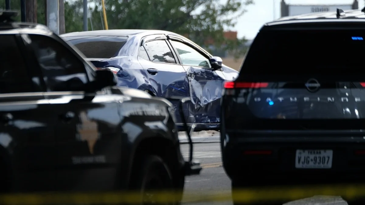 ICE officer shoots and injures man in Austin: Police