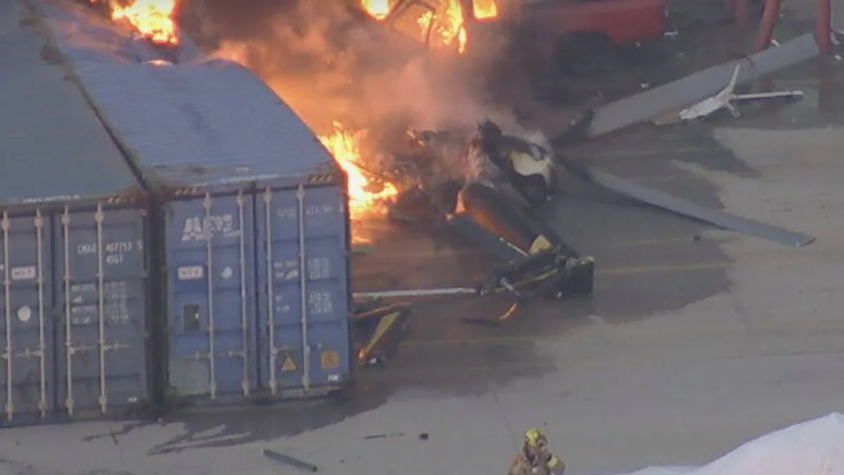 3 dead after helicopter crashes in Los Angeles near site of earlier fatal bus collision