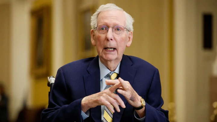 Sen. Mitch McConnell returns to Senate floor after hospitalization