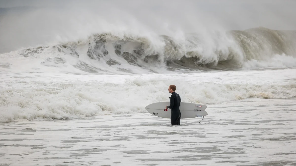 Nor’easter brings strong winds, coastal flooding and high waves to East Coast