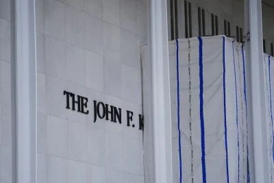 Judge blocks adding Trump tribute to Kennedy Center facade