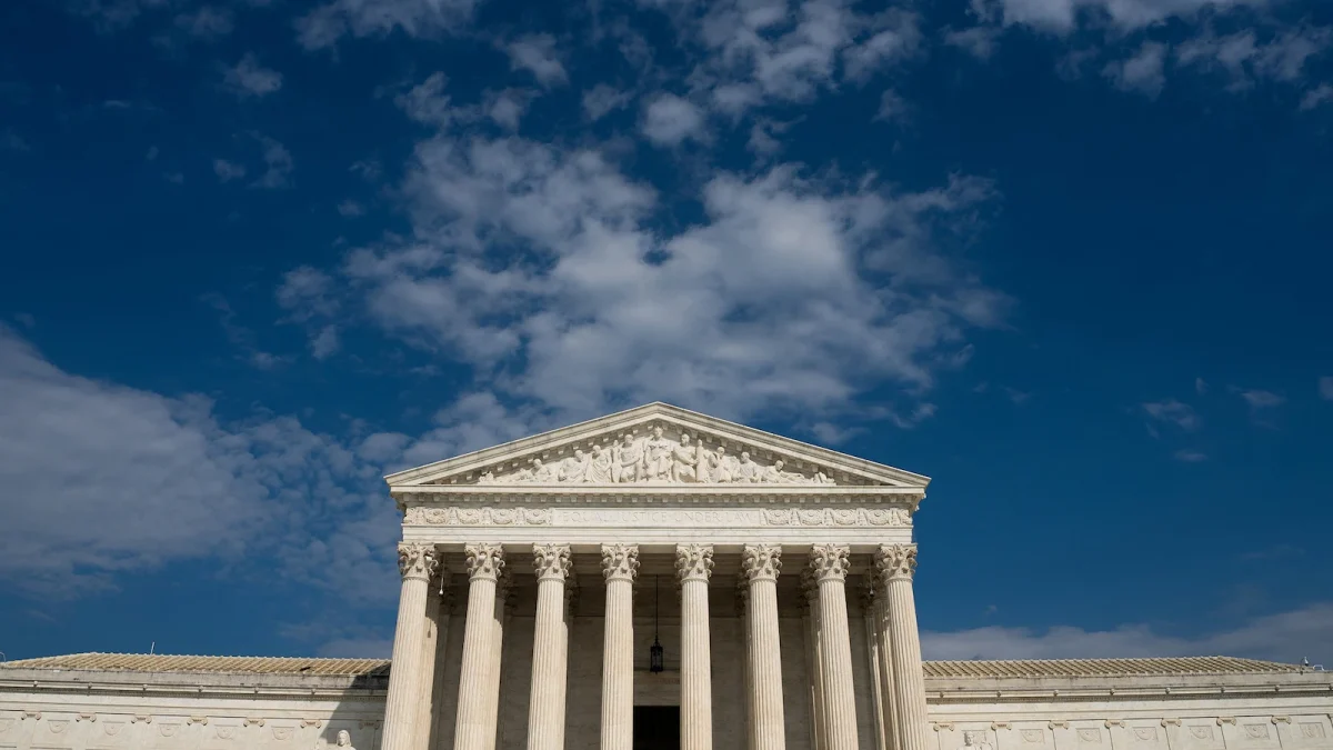 supreme-court-rt-jef-260903_1788447672587_hpMain_16x9